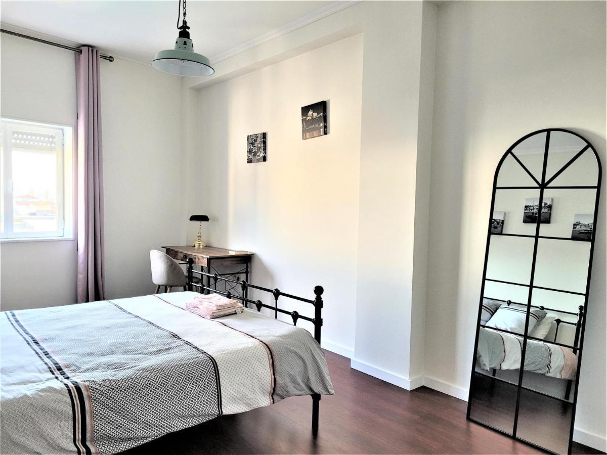 Апартаменты Charm City Center Apt 140M2 & Free Parking Брага Экстерьер фото