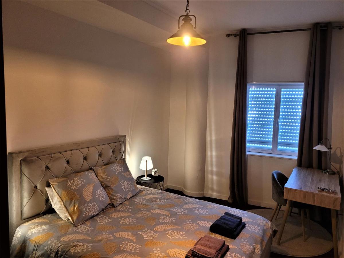 Апартаменты Charm City Center Apt 140M2 & Free Parking Брага Экстерьер фото